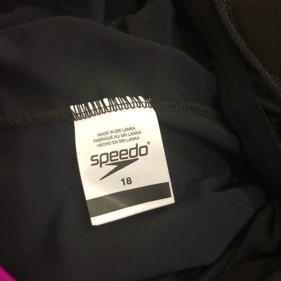 Speedo Black & Purple Lining Padded One Piece Swimsuit Size 18 - Picture 6 of 8